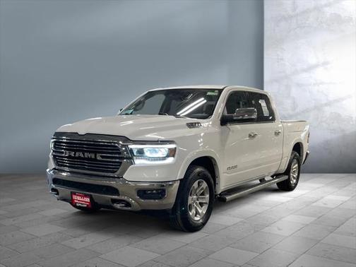 2022 RAM 1500 Laramie Crew Cab 4x4 57' Box