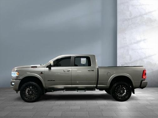 2021 RAM 2500 Laramie Crew Cab 4x4 64' Box