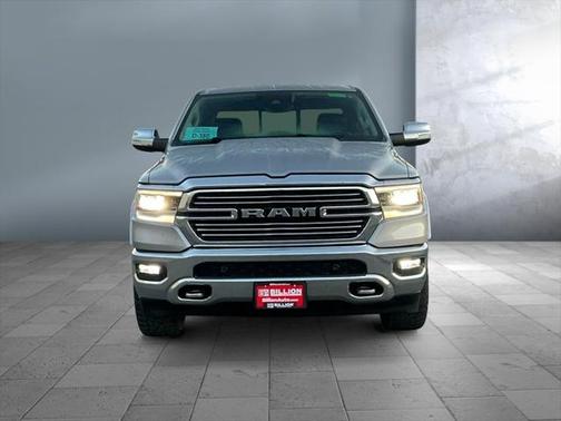 2022 RAM 1500 Laramie Crew Cab 4x4 57' Box