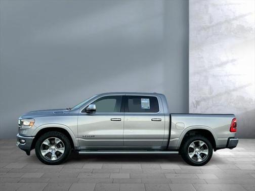 2022 RAM 1500 Laramie Crew Cab 4x4 57' Box