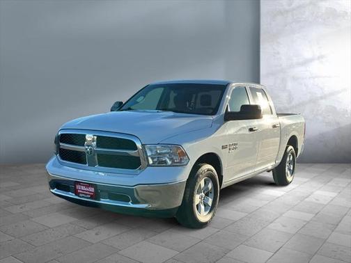 2020 RAM 1500 Classic Tradesman Crew Cab 4x4 57' Box