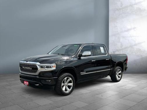 2019 RAM 1500 Limited Crew Cab 4x4 57' Box