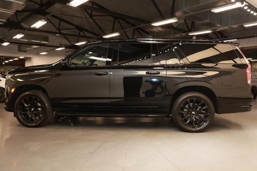 2024 Cadillac Escalade ESV Sport Platinum