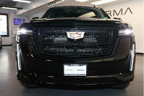 2024 Cadillac Escalade ESV Sport