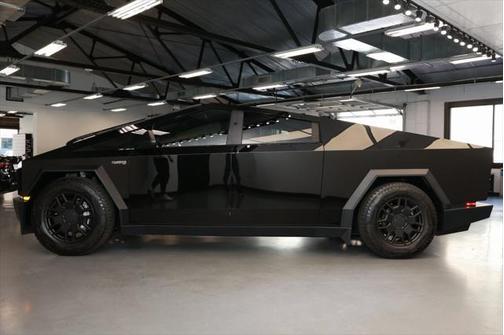 2024 Tesla Cybertruck All-Wheel Drive