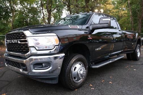 2024 RAM 3500 Big Horn Crew Cab 4x4 8' Box