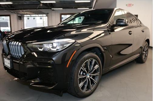 2023 BMW X6 xDrive40i