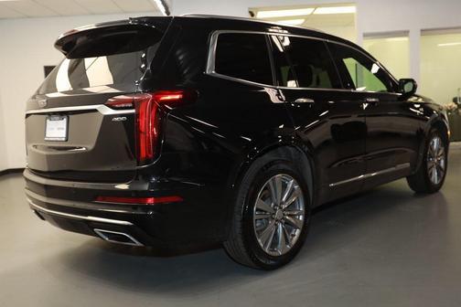 2025 Cadillac XT6 Premium Luxury AWD