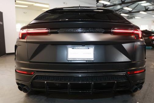 2019 Lamborghini Urus Base