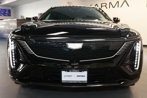 2024 Cadillac LYRIQ Sport