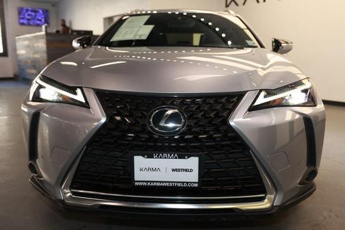 2023 Lexus UX 250h Base