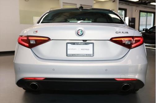 2021 Alfa Romeo Giulia Ti