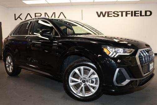 2023 Audi Q3 Premium 45 TFSI S line quattro Tiptronic