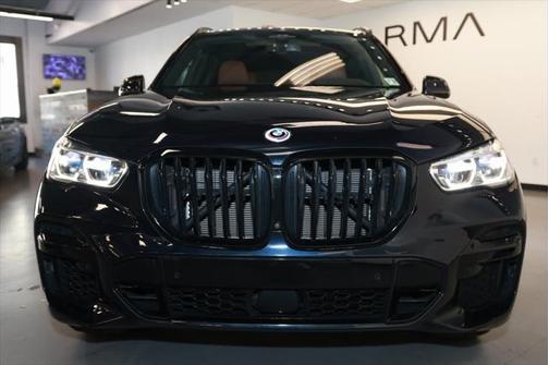 2022 BMW X5 M50i