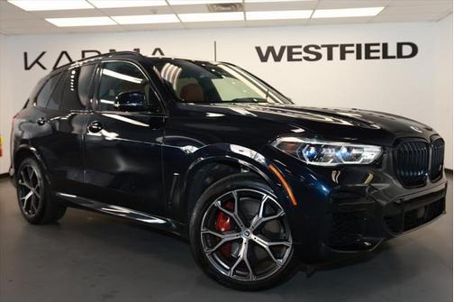 2022 BMW X5 M50i