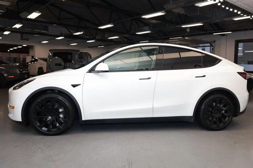 2023 Tesla Model Y Long Range Dual Motor All-Wheel Drive