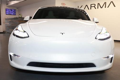 2024 Tesla Model Y Performance Dual Motor All-Wheel Drive