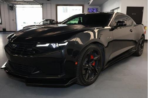 2022 Chevrolet Camaro RWD Coupe LT1