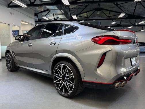Donington Grey Metallic 2021 BMW X6 M Base