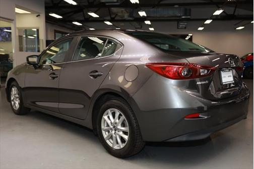 2018 Mazda Mazda3 Sport