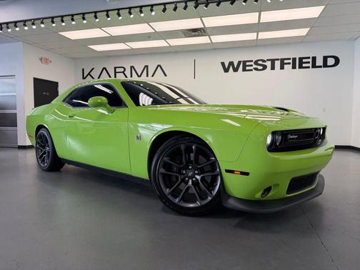 Sublime Metallic Clearcoat 2023 Dodge Challenger R/T Scat Pack