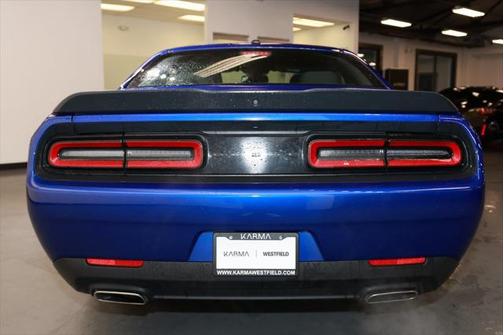 2022 Dodge Challenger SXT