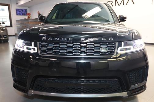 2022 Land Rover Range Rover Sport HSE Silver Edition