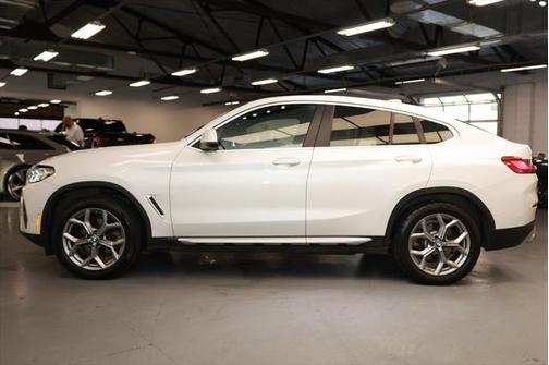 2024 BMW X4 xDrive30i