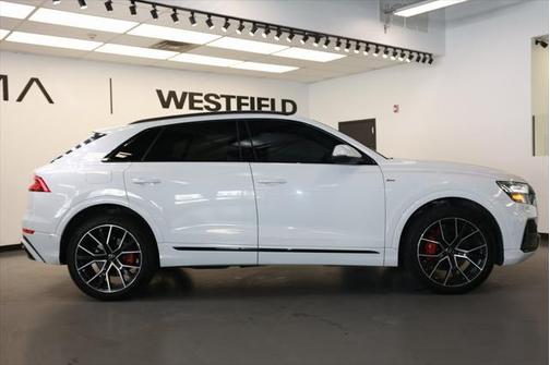 2020 Audi Q8 55 Premium Plus