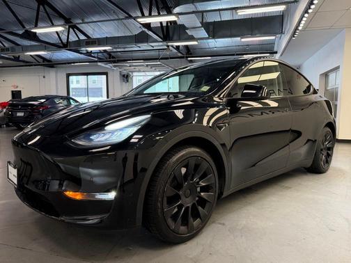 Solid Black 2021 Tesla Model Y Long Range Dual Motor All-Wheel Drive