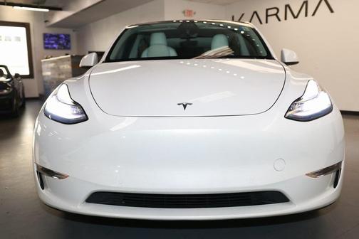 2021 Tesla Model Y Long Range Dual Motor All-Wheel Drive