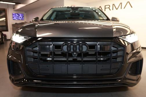 2023 Audi Q8 55 Premium Plus