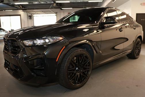 2025 BMW X6 M Base
