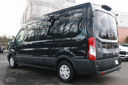 2022 Ford Transit-350 XLT
