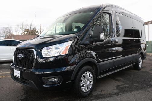 2022 Ford Transit-350 XLT