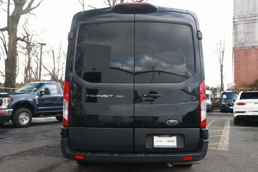 2022 Ford Transit-350 XLT
