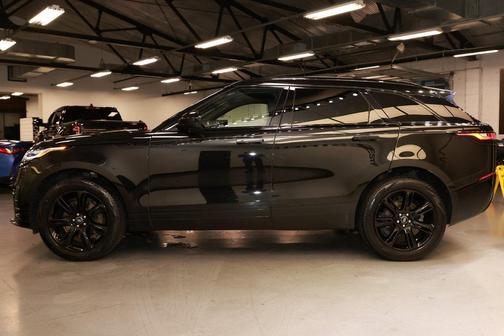 2022 Land Rover Range Rover Velar P250 S R-Dynamic