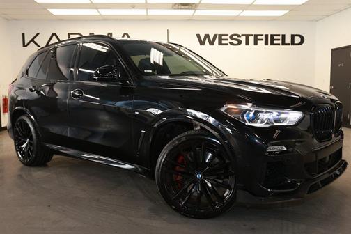 2021 BMW X5 M50i