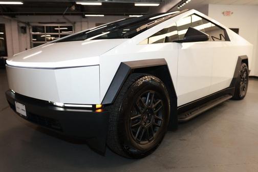 2024 Tesla Cybertruck All-Wheel Drive