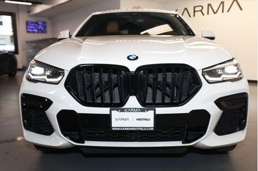 2022 BMW X6 xDrive40i