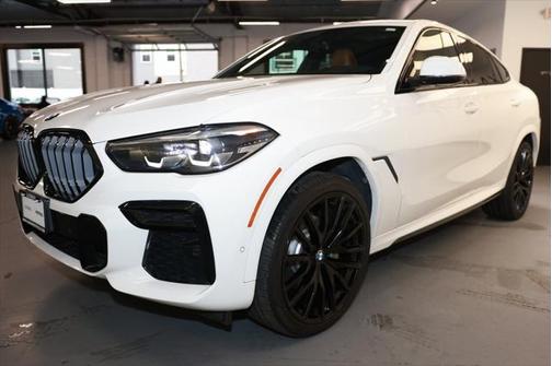 2022 BMW X6 xDrive40i