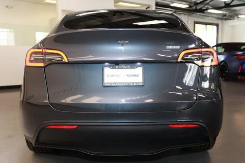 2023 Tesla Model Y Long Range Dual Motor All-Wheel Drive