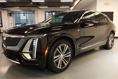 2024 Cadillac LYRIQ Luxury