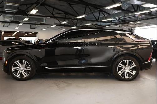2024 Cadillac LYRIQ Tech w/1SA