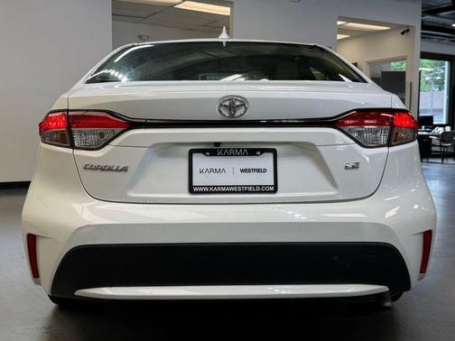 White 2022 Toyota Corolla LE