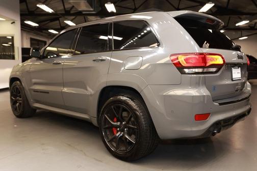 2020 Jeep Grand Cherokee SRT