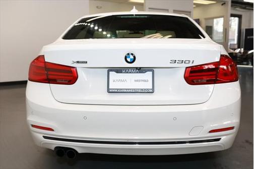 2018 BMW 330 xDrive