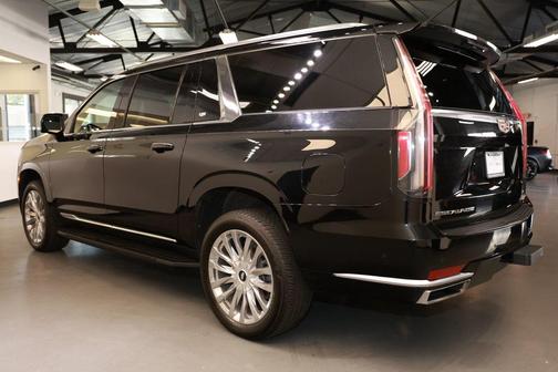 2023 Cadillac Escalade ESV Premium Luxury