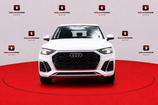Mythos Black Metallic 2024 Audi Q5 45 S line Premium Plus