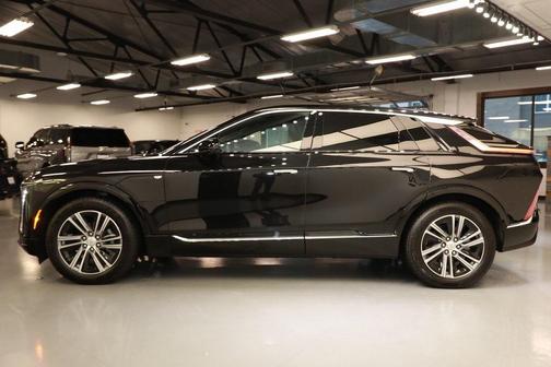 2024 Cadillac LYRIQ Tech